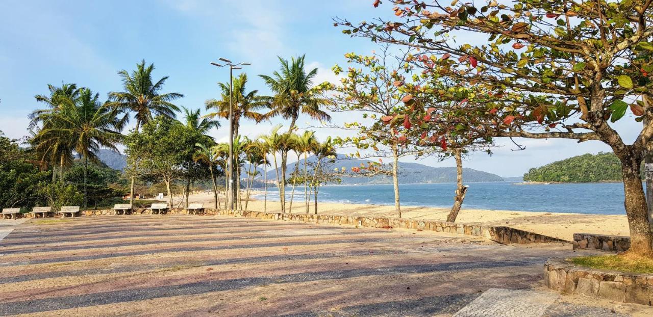 Casa Vista Para Montanha Pet Friendly Caraguatatuba Eksteriør billede