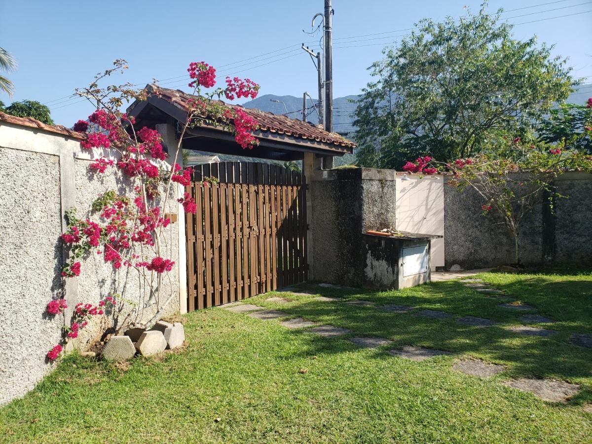 Casa Vista Para Montanha Pet Friendly Caraguatatuba Eksteriør billede